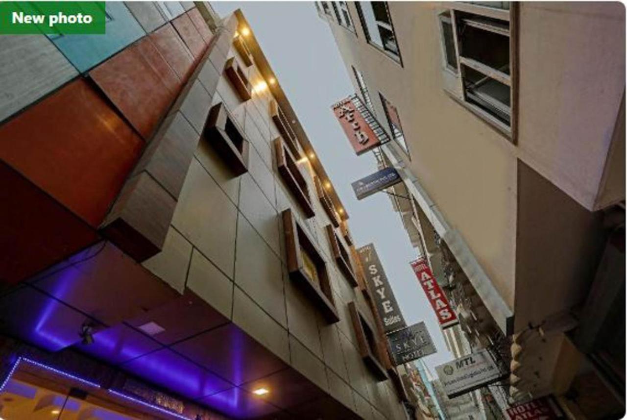Wowstops-Clark Near Delhi Airport Hotel New Delhi Exterior foto